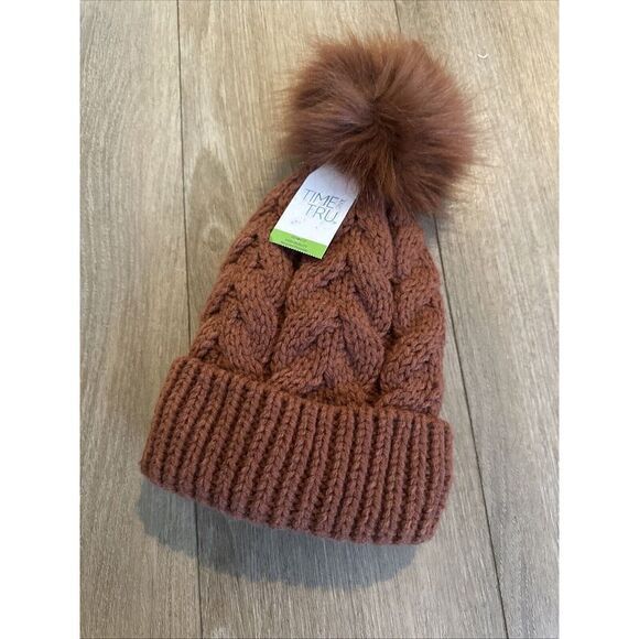 TIME AND TRU Women's Rust Cable Knit Beanie Faux Fur Lined Hat One‎ Size Pom - Picture 1 of 5